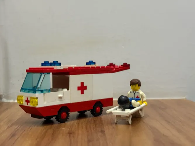 Lego Legoland 6688 - Ambulância - Anos 80