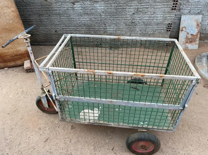 Vende-se Carrinho