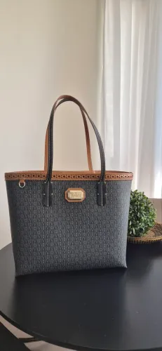 Bolsa Victor Hugo Original | Preta/Cinza com detalhes caramelo - Pouquíssimo Uso