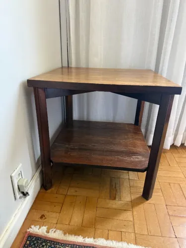 Mesa de Apoio em Madeira Maciça | Original e Exclusiva