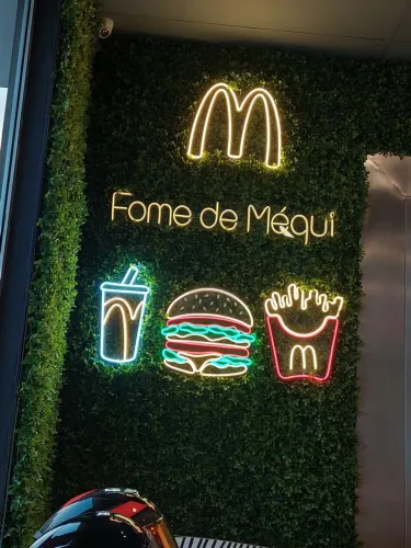LOGOTIPO PERSONALIZADOS EM LED