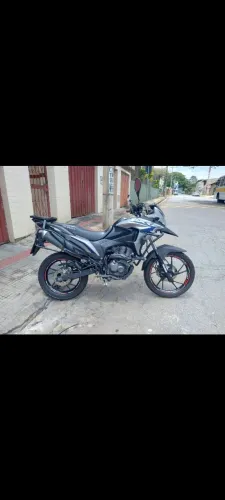 Vendo XRE 190 2018. R$17.000mil