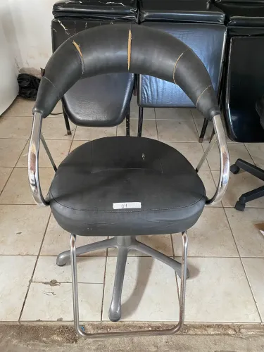 Cadeira de Salão e Barbearia 04