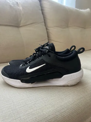 Tenis Nike Zoom Court NXT