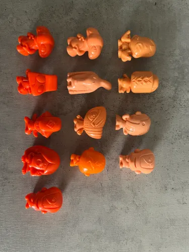 Gogos Crazy Bones laranjas