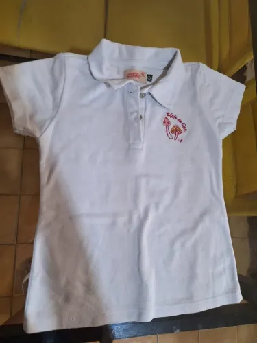 Camisa infantil da marca lápis de cor