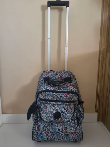 Mochila Kipling com lancheira