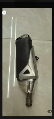 Escapamento original suzuki gsr 750