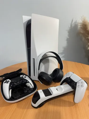 PlayStation 5 Mídia Física - Kit Completo de Alta Performance!