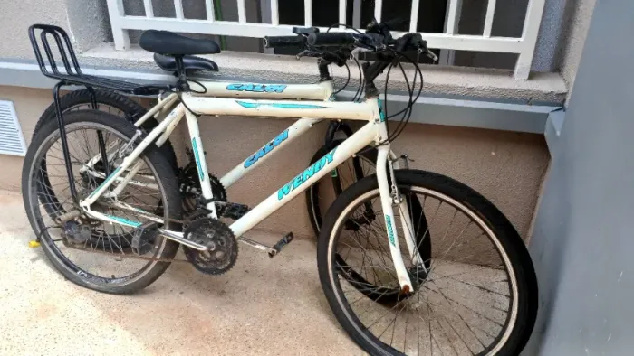 Bicicleta aro 26 e 24