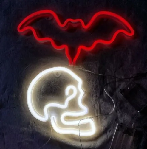2 Luzes Neon (morcego e caveira) para Halloween ou decoração Gótica ( LEIA A DESCRIÇÃO)