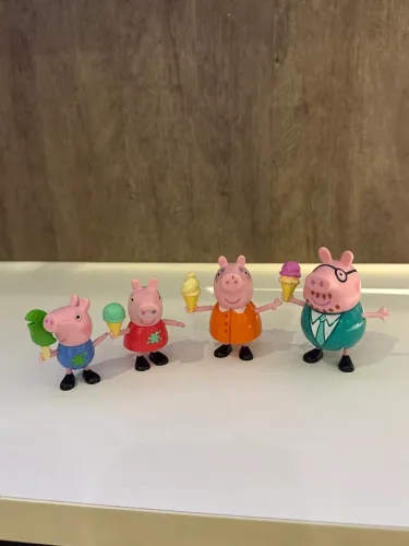 Peppa e família 