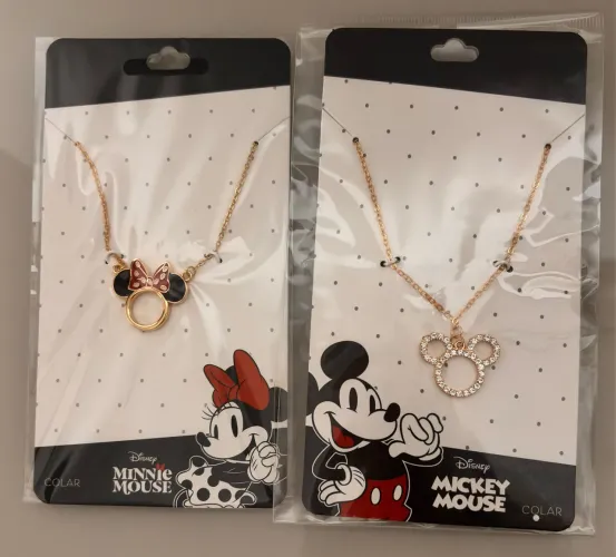Conjunto de colar Minie e Mickey