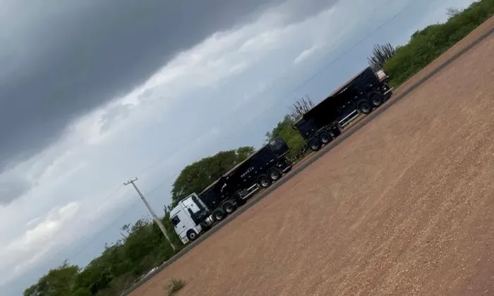 Conjunto Mercedes Actros megaspace 2651 2020 6x4