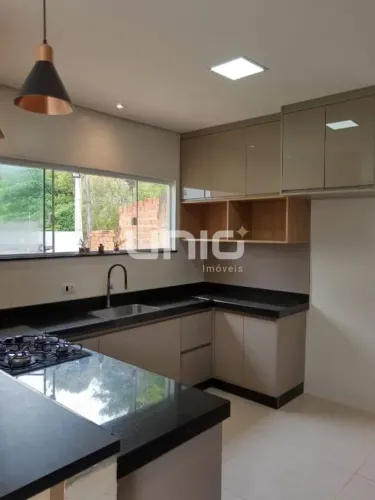 Casa à venda no bairro Santa Rosa Ipês em Piracicaba/SP REF: CA2729
