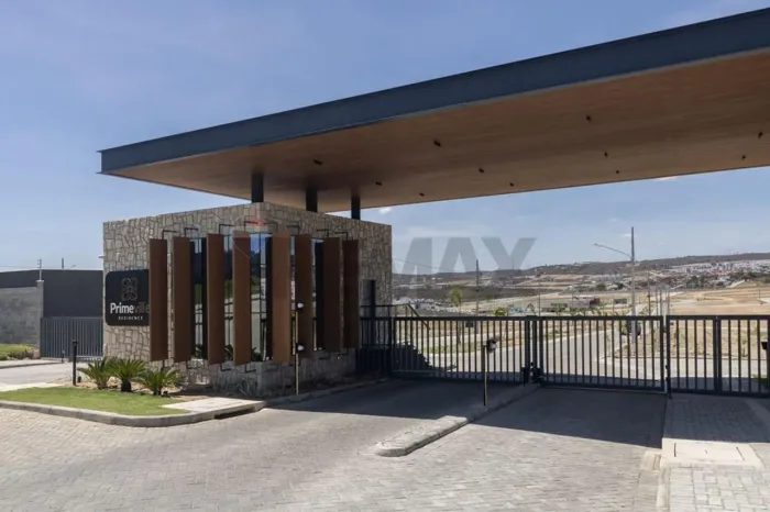 Terreno à venda no condomínio PrimeVille