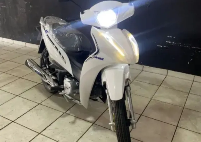 AVELOZ Z1 50cc2025. Única dona. Apenas 4 mil km rodados