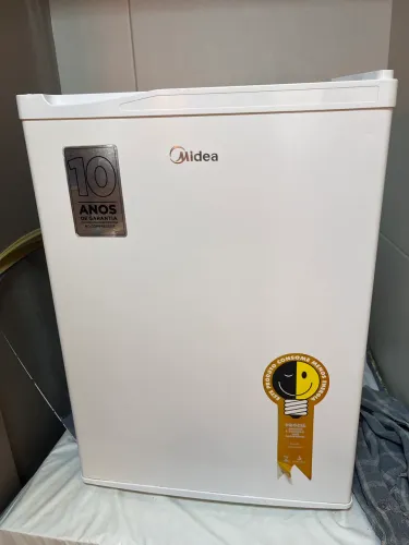 Frigobar Midea 67L Inverter Bivolt (Usado - Perfeito Estado)