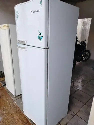 Geladeira Duplex continental 370 Litros