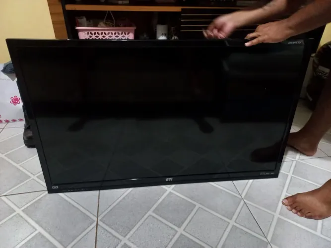 Vendo uma TV de 40 Polegada