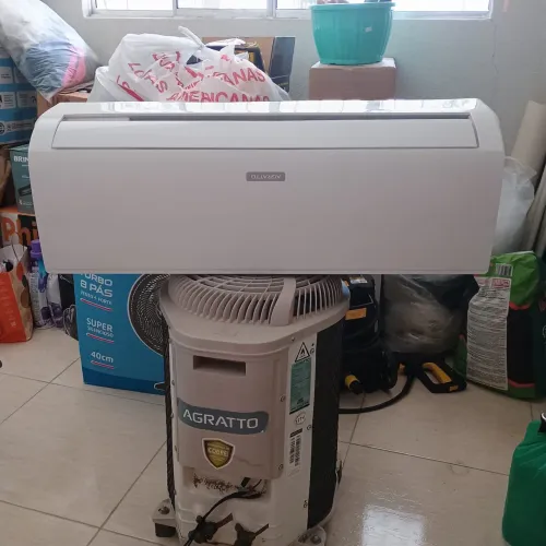 Vendo ar condicionado 12000Btus - 127V