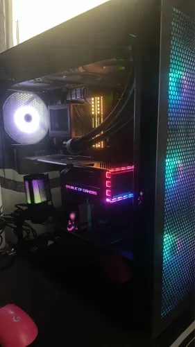 Pc gamer Ryzen 7 7800x3d