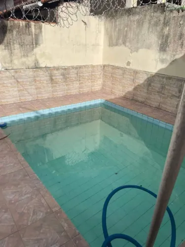 Casa com Piscina Mobiliada e Amplo Espaço Externo - Boa Perna