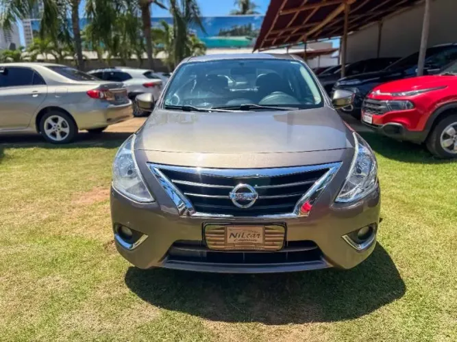 Nissan Versa SL 1.6 16V Flex Fuel 4P Mec. 2016