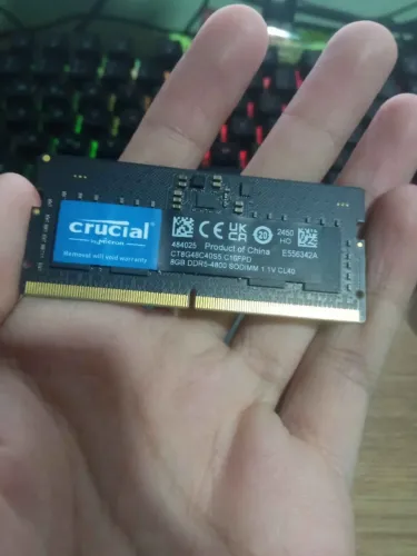 Memória RAM Notebook Crucial DDR5 8GB 4800MHz - Nova / Sem Uso