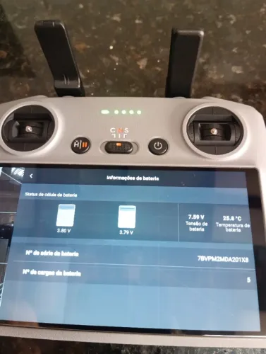 Done DJI mini4Pro,combo com controle com tela e 3 baterias