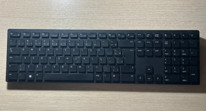 Teclado Dell KM5221W