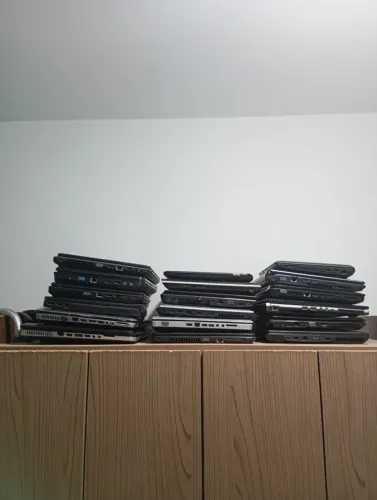 Lote de notebooks. Leia o anúncio.