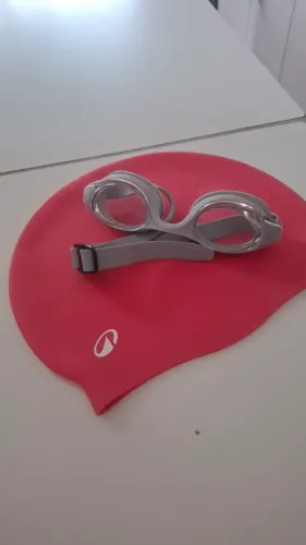 Touca e óculos para natação, adulto