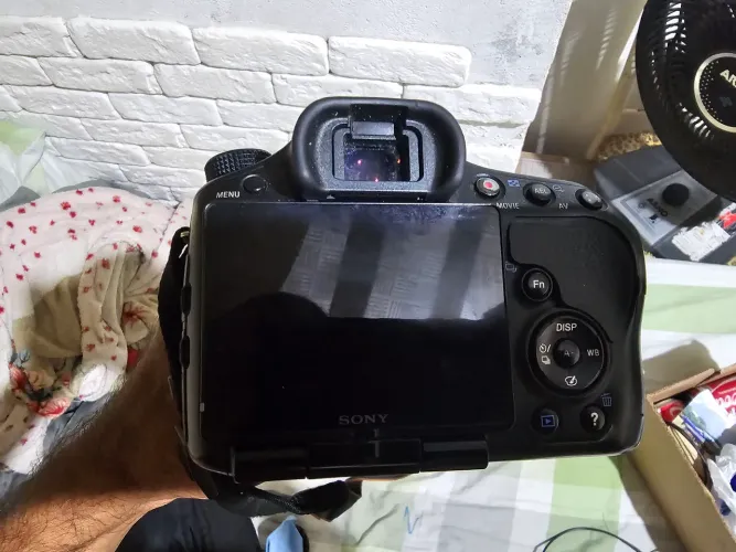 SONY A65