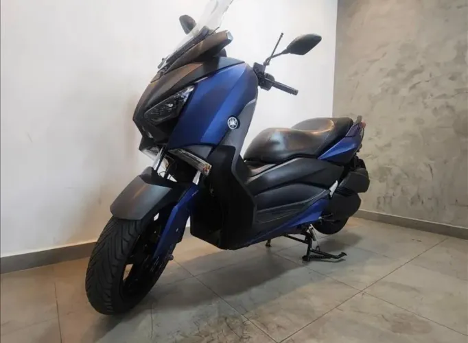 Yamaha xmax 250 cilindradas