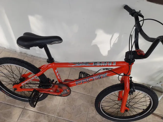 Bicicleta prox com rotor giro 360° peças todas originais série 8