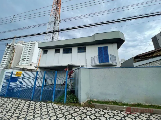 Casa com 4 dormitórios para alugar, 240 m² por R$ 4.120,00/mês - Independência - Taubaté/S