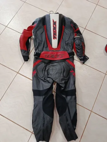 Macacão texx completo novo 