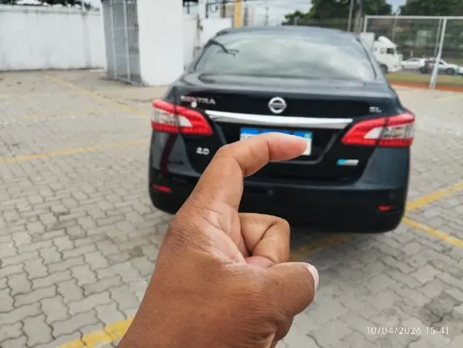 Nissan Sentra SL 2.0/ 2.0 Flex Fuel 16V Aut. 2016
