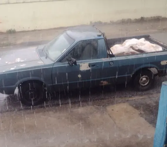 Ford Pampa GL 1.6/ 1.8 (álcool) 1994