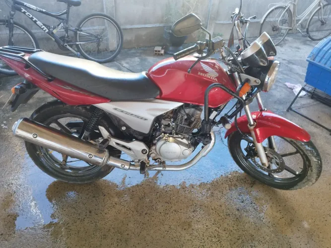 Vendo 150 Spot 2008 em dias. 