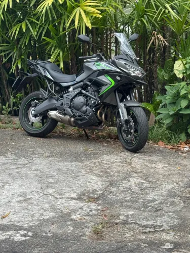 Kawasaki Versys 650c ABS - Muito Nova