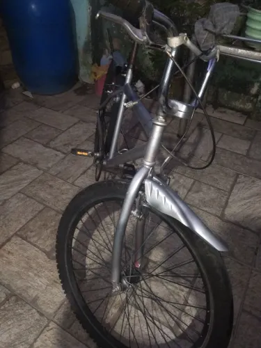 Bicicleta bom estado , aceita cartão, preço negociável