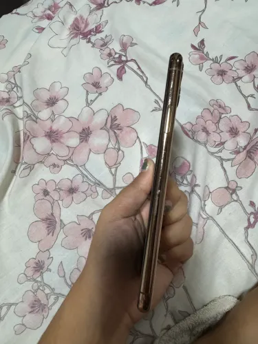 Vende-se iPhone 11 Pro Max 64gb