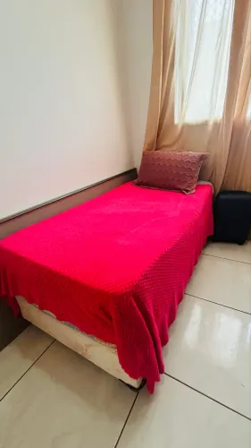 Cama box de solteiro + colchão