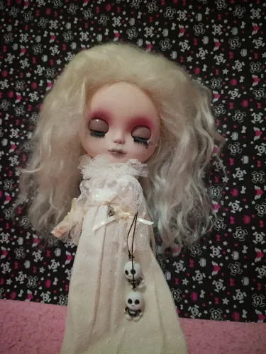 Neo Blythe M Molly customizadora