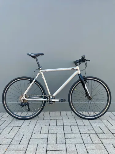 Bicicleta urbana aro 700
