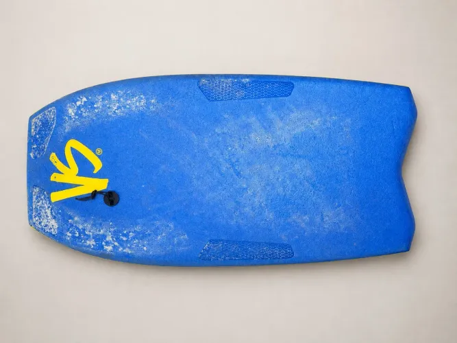 Bodyboard VS Dave Winchester WiFly2  PFS-T 42.5" 