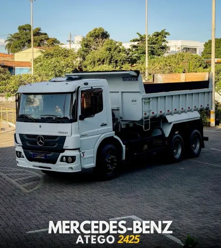 Atego 2425 6x2 2009 caçamba 2024