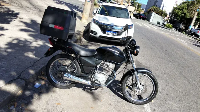 Vendo ou troco por 150 ou 160 tenho volta pego factor 125completa tbm